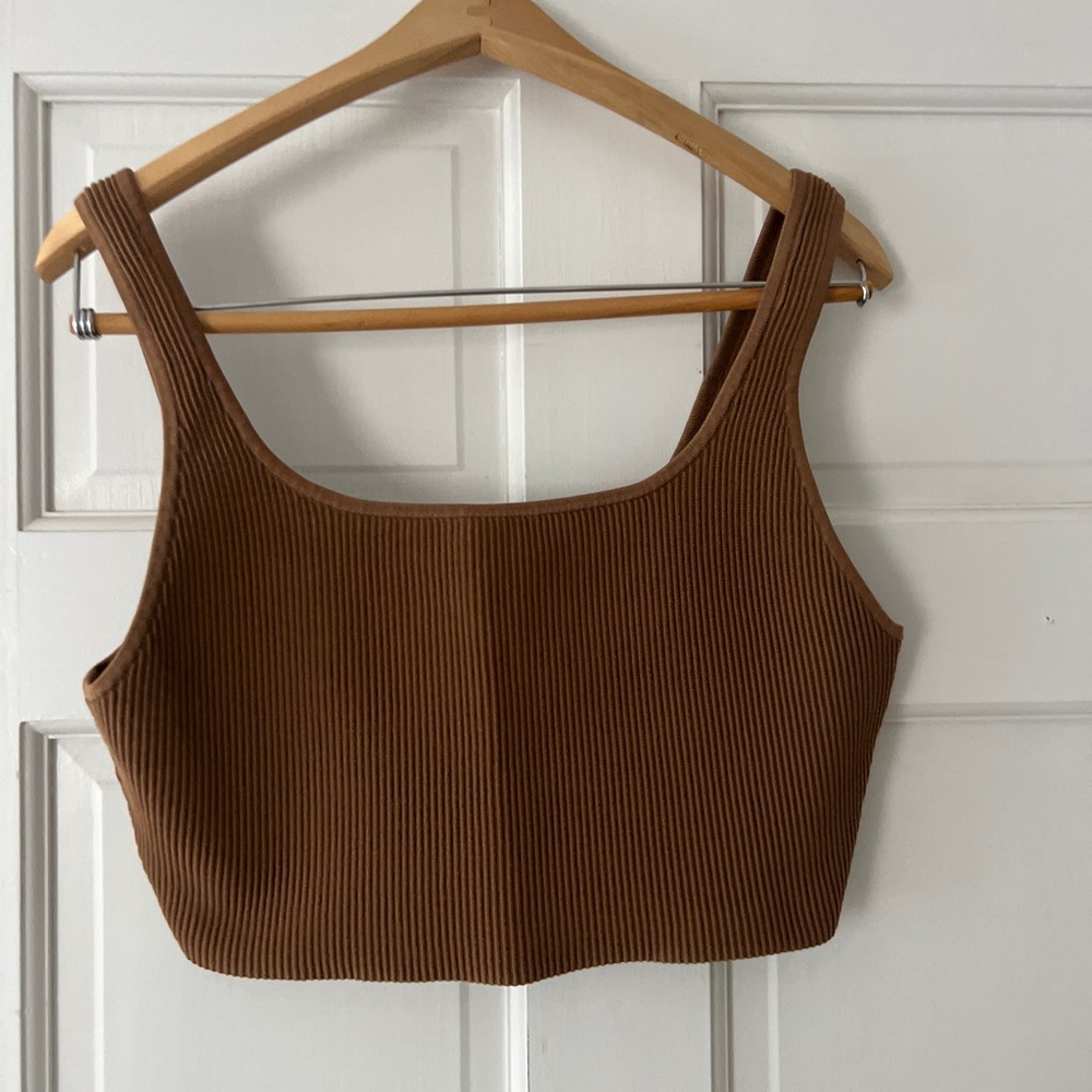 Aritzia Babaton SCULPT KNIT SQUARENECK CROPPED TANK - XL - Saville